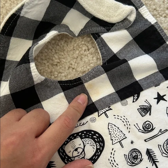 Monochrome Baby Bib, Hat, and Booties Set - Picture 2 of 3